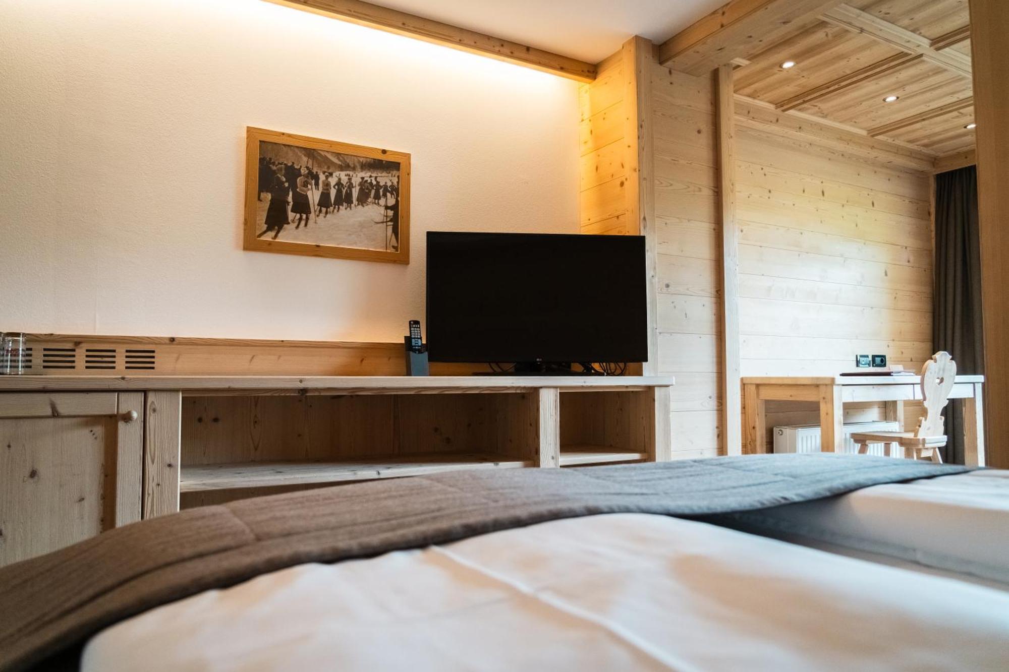 Hotel Arnaria Ορτιζέι Εξωτερικό φωτογραφία